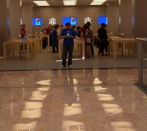 Ya Esta Abierta La Apple Store De Murcia